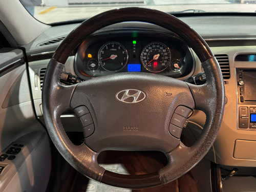 Hyundai Azera 3.3 MPFI GLS SEDAN V6 24V GASOLINA 4P AUTOMÁTICO