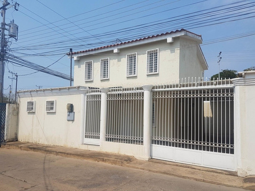 Imagen 1 de 14 de Casa Barata En Conjunto Privado 04122108230 Mls#22-6428