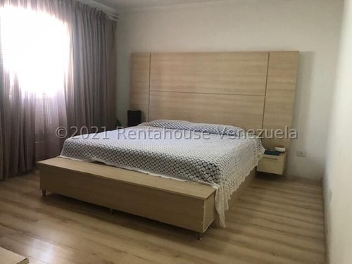 Imagen 10 de 22 de Gustavo Zavala Rentahouse 22-12782
