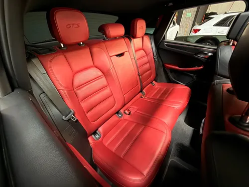 Porsche Macan Gts