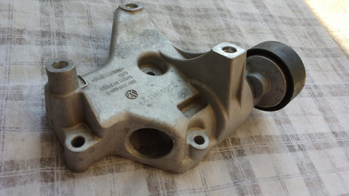 Base Polea Compresor Volkswagen Vento 2016 (Usado)