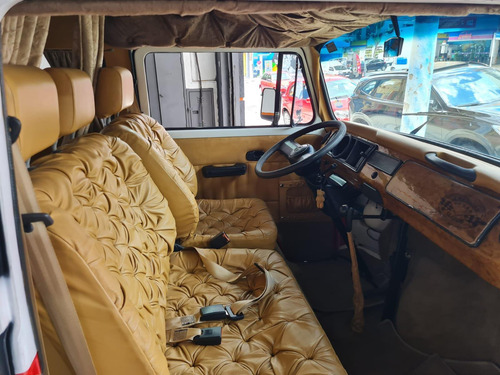 Volkswagen Kombi Kombi Standard 1.4 (Flex)