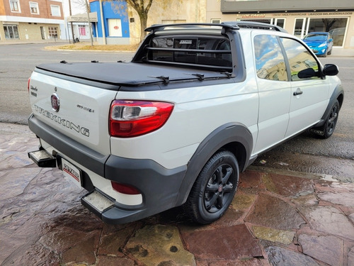 Imagen 4 de 8 de Fiat Strada 2016 1.3 Trekking Multijet Cd