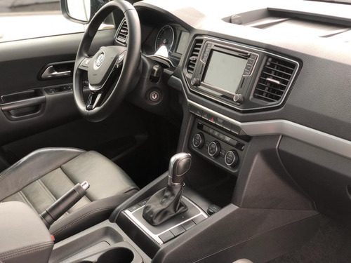 Imagem 4 de 6 de Volkswagen Amarok 3.0 Cd 4x4 Tdi Highline (aut)