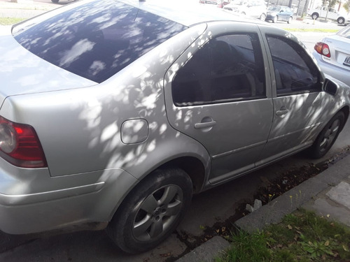 Imagen 4 de 7 de Volkswagen Bora Tdi 2010 192.000 Km