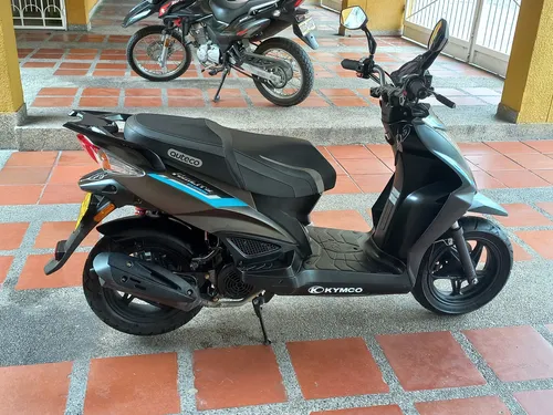 Vendo Moto Agility Fusión Mod 2022 125 Cc Gris Piedra