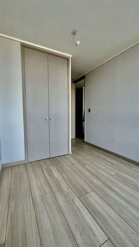 Departamento En Arriendo De 2 Dorm. En Recoleta