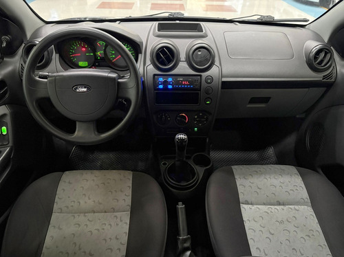 Ford Fiesta 1.0 MPI CLASS HATCH 8V