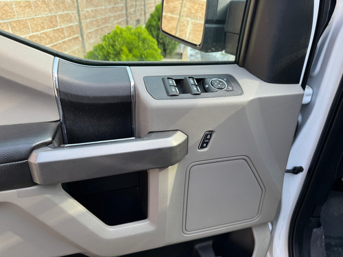 Ford F-150 5.0l Doble Cabina V8 4x4 At