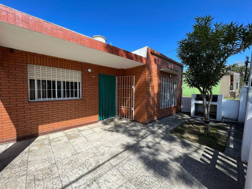 Imagen 7 de 29 de Casa Ph Con Terreno - Santa Teresita - Impecable Estado Y Buena Ubicación - Oportunidad