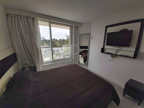 Imagen 7 de 10 de Apartamento En Venta Punta Del Este 1 1-2 Dorm #1733