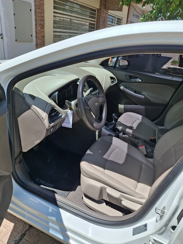 Chevrolet Cruze 1.4 Ltz At Sedan