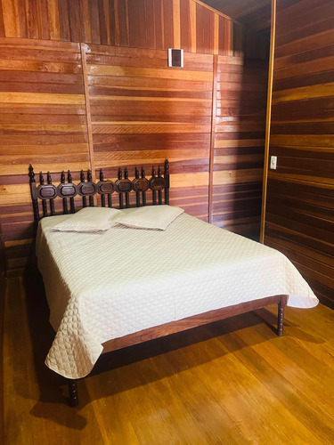 Chalé A Venda Em Atibaia
