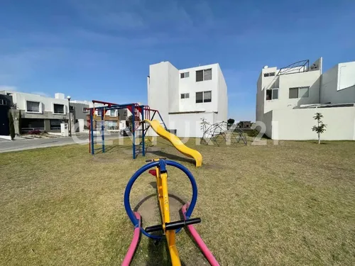 Casa En Venta, Cumbres Residencial, San Mateo Cuanalá, San Andres Cholula, Pue.