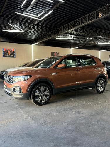 Volkswagen T-Cross 1.4 250 TSI TOTAL FLEX HIGHLINE AUTOMÁTICO