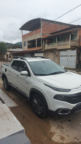 Fiat Toro 2.0 Freedom 4x4 Aut. 4p