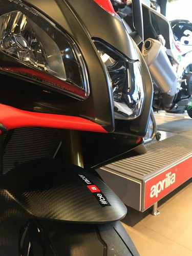Aprilia Rsv4