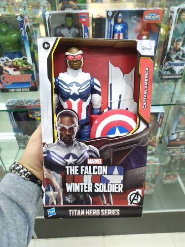 Capitan America Falcon Original Hasbro 30 Cm
