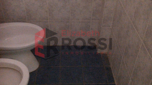 Imagen 7 de 7 de Duplex Sobre Avenida Comercial, Excelente Estado