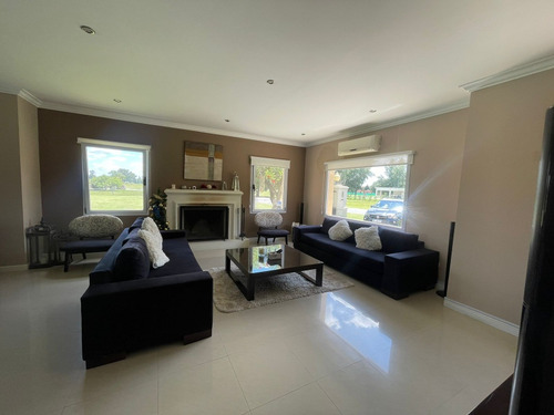 En Venta San Eliseo Con Vistas Al Golf Y Al Lago, Tu Nueva Casa Te Espera!!!