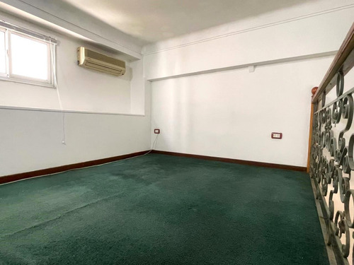 Oficina/consultorio Con Cocina Y Baño