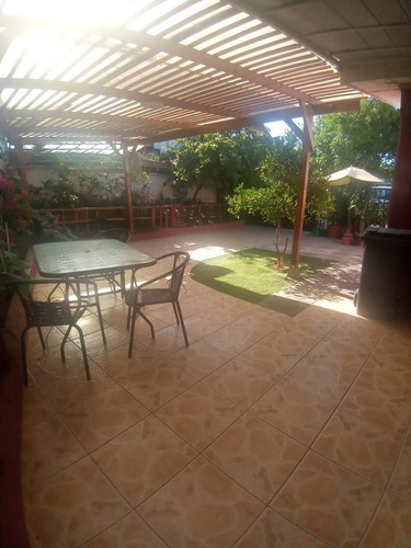 Mataveri 8968, La Florida, Chile