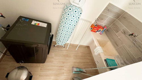 Se Alquila Apartamento De 1 Dormitorio Cerca De La Playa En Maple Beach