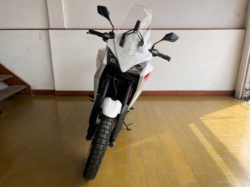 Moto Morini X Cape 650