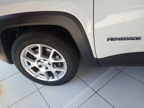 Imagem 8 de 10 de Jeep Renegade 2019 1.8 Sport Flex Aut. 5p