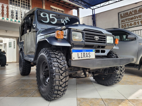 Toyota Bandeirante 3.7 Cab. Dupla 2p