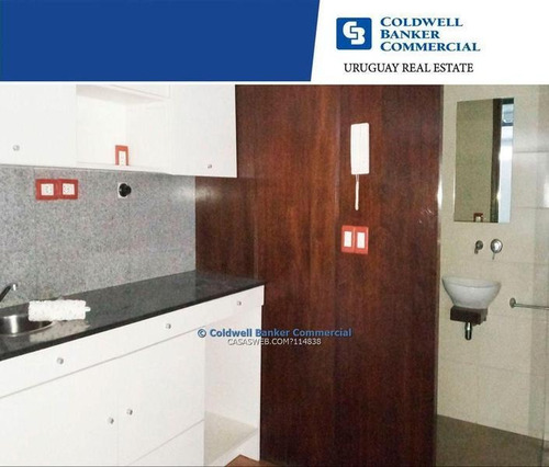 Alquiler De Oficina - Ciudad Vieja - Equipada