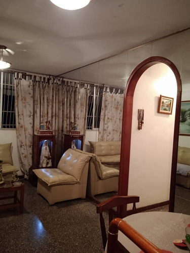 Imagen 3 de 10 de Apartamento En Venta Las Rosas Guatire Mls #22-6644