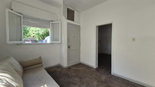 Casa 3 Amb. En Venta, Con Jardín Y Terraza. Florida - Vicente López