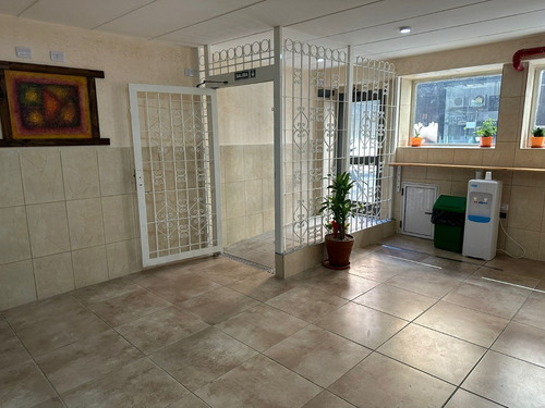 Imagen 3 de 9 de Habitación Con Baño Privado Centro Promoción!!!