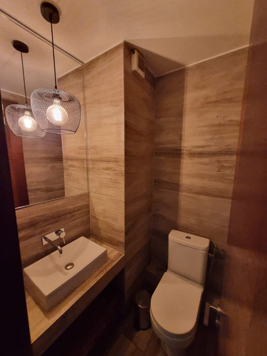 Estupendo Con Jardín, Loft En Subsuelo Pasos Mall Portal