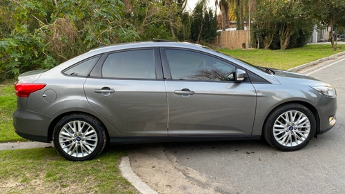 Imagen 5 de 15 de Ford Focus Iii 2.0 Se Plus At