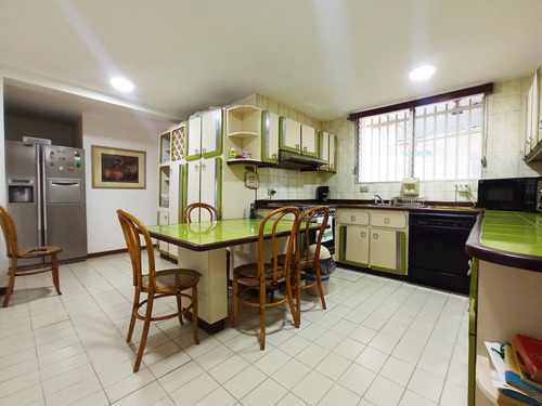 Imagen 19 de 20 de Vendo Casa 300mts2 4h/6b/2pe El Cafetal