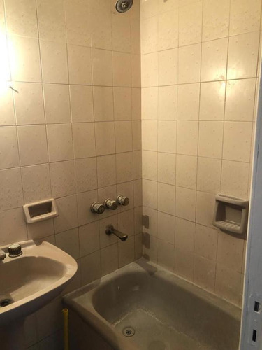 Treplex Venta 3 Dormitorios 12 Baños, Cochera, Patio, Terraza 137 Mts 2 - La Plata