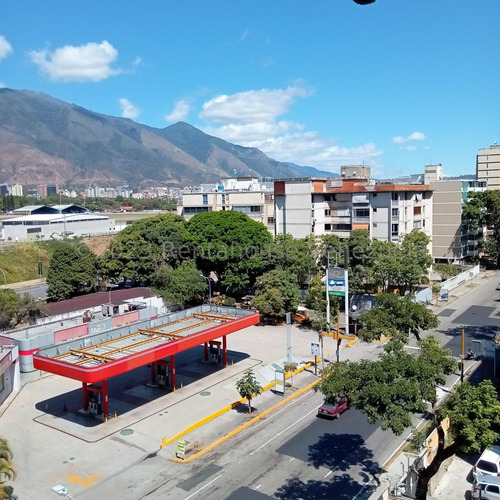 Apartamento En Alquiler Chuao #24-27205 K.f