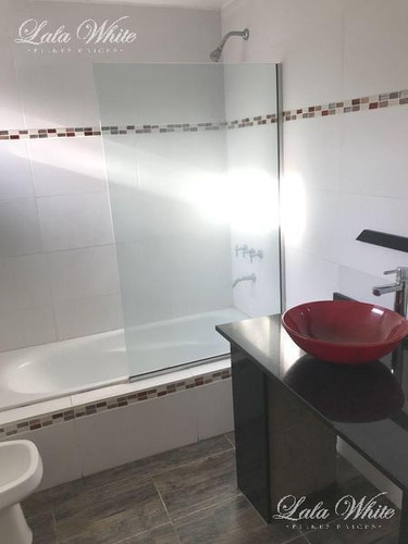 Imagen 19 de 23 de Venta - Casa En Saint Thomas Este