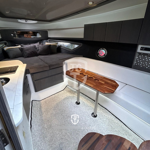 Lancha Triton 360 Ht 2016 Com Apenas 300 Horas De Uso