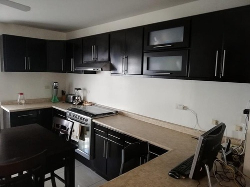Casa Sola En Venta Fracc. Los Cedros Residencial