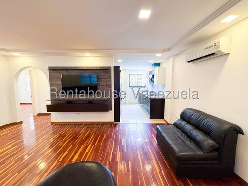 Apartamento En Venta En Altamira Chacao Caracas Angela Tochon Remodelado