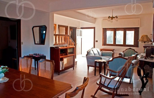 Imagen 4 de 12 de Casa En Península Punta Del Este, 6 Dormitorios, Jardín Y Piscina.- Ref: 890