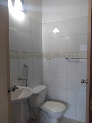 Imagen 10 de 15 de En Venta Townhouse En San Diego, Urb. Villa Jardin 04124667445 (foth-245)