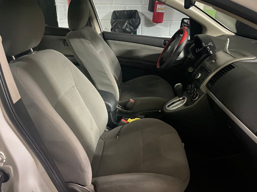Nissan Sentra 2.0