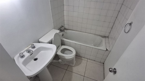 Departamento En Venta De 3 Dorm. En Santiago