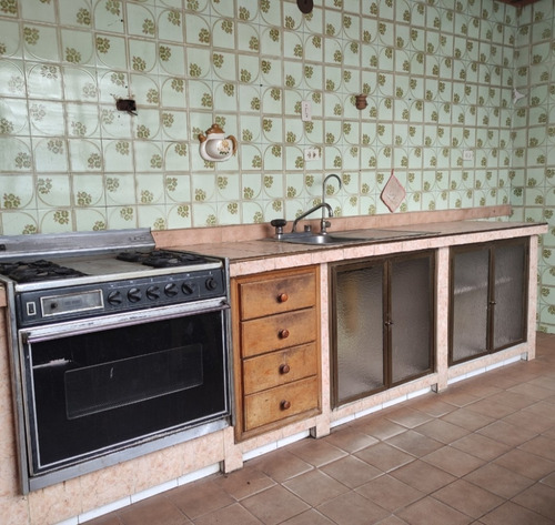 Imagen 3 de 7 de Casa Para Renovar Espacios Ciudad Alianza 04145804427