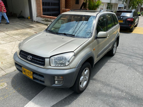 Toyota Rav 2.0 At