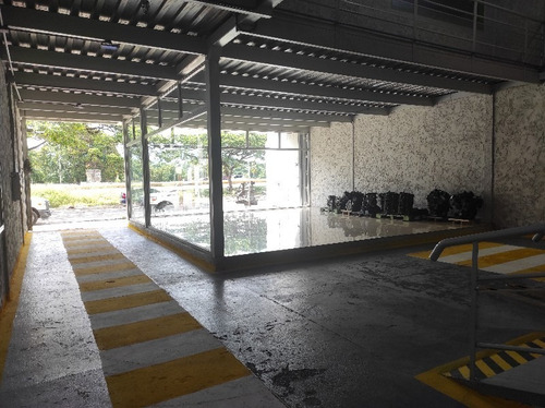Imagen 4 de 18 de Fernando Guerrero Vende Galpón- Autopista Valencia, Sector El Socorro